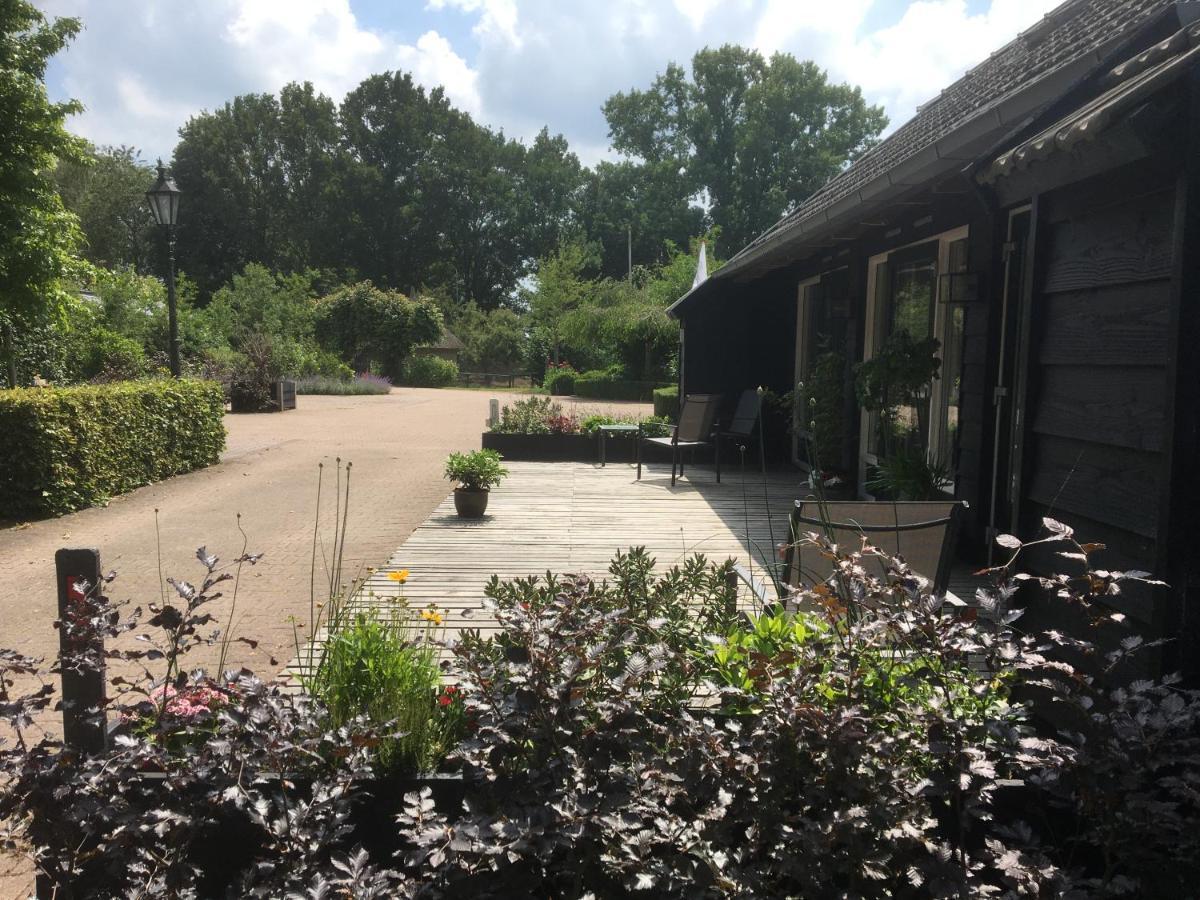 즈볼레 Klein Vreugderijk B&B 외부 사진