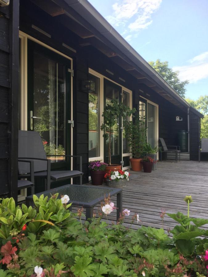 즈볼레 Klein Vreugderijk B&B 외부 사진